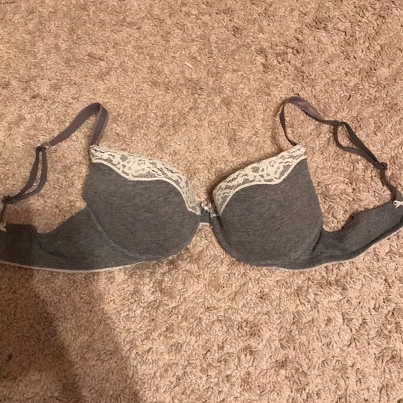 Grey Aerie T-shirt Bra, size 34B - Picture 1 of 1